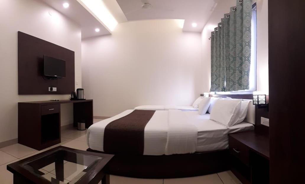 Hotel Paradise Inn Udajpur Zewnętrze zdjęcie