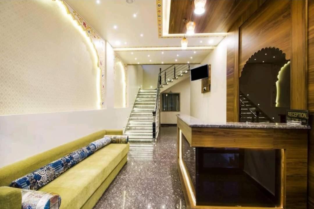 Hotel Paradise Inn Udajpur Zewnętrze zdjęcie
